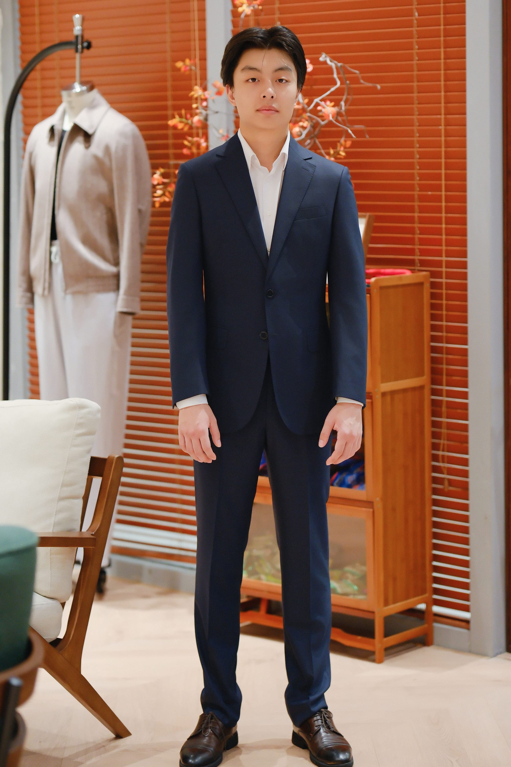丁和杨 高管晚宴燕尾礼服